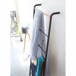 Porte-Serviette Yamazaki Tower Ladder Noir 8 Porte-Serviette Yamazaki Tower Ladder Noir -Salle De Bain Boutique 4903208028134 2